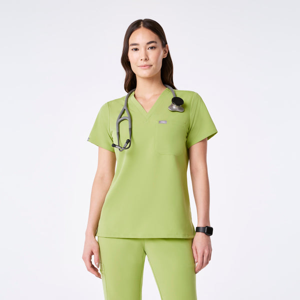 women's Matcha Catarina Petite - One-Pocket Scrub Top™