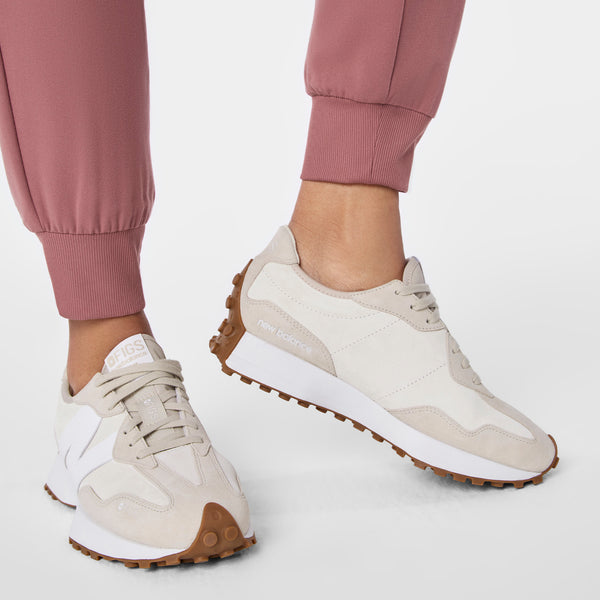unisex Cream FIGS | New Balance 327