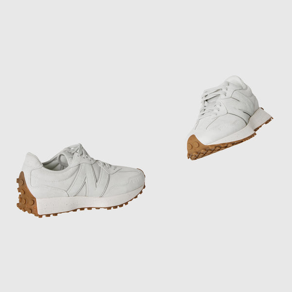 unisex Light Grey FIGS | New Balance 327