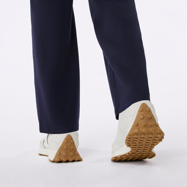 unisex Light Grey FIGS | New Balance 327