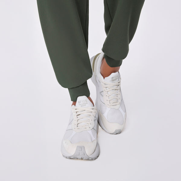 unisex Cream/Grey FIGS | New Balance 3447