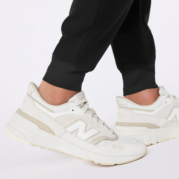 unisex Cream FIGS | New Balance 997R