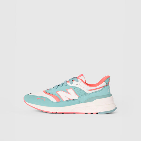 unisex Seaglass FIGS | New Balance 997R
