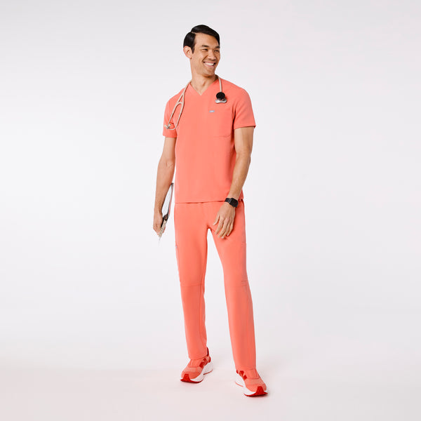 men's Sunset Drift Chisec - Three-Pocket Scrub Top™