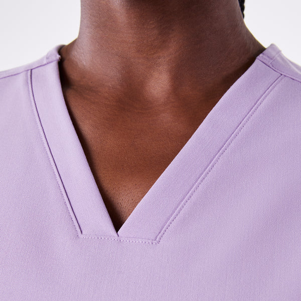 women's Lavender Dew Casma - Three-Pocket Scrub Top™