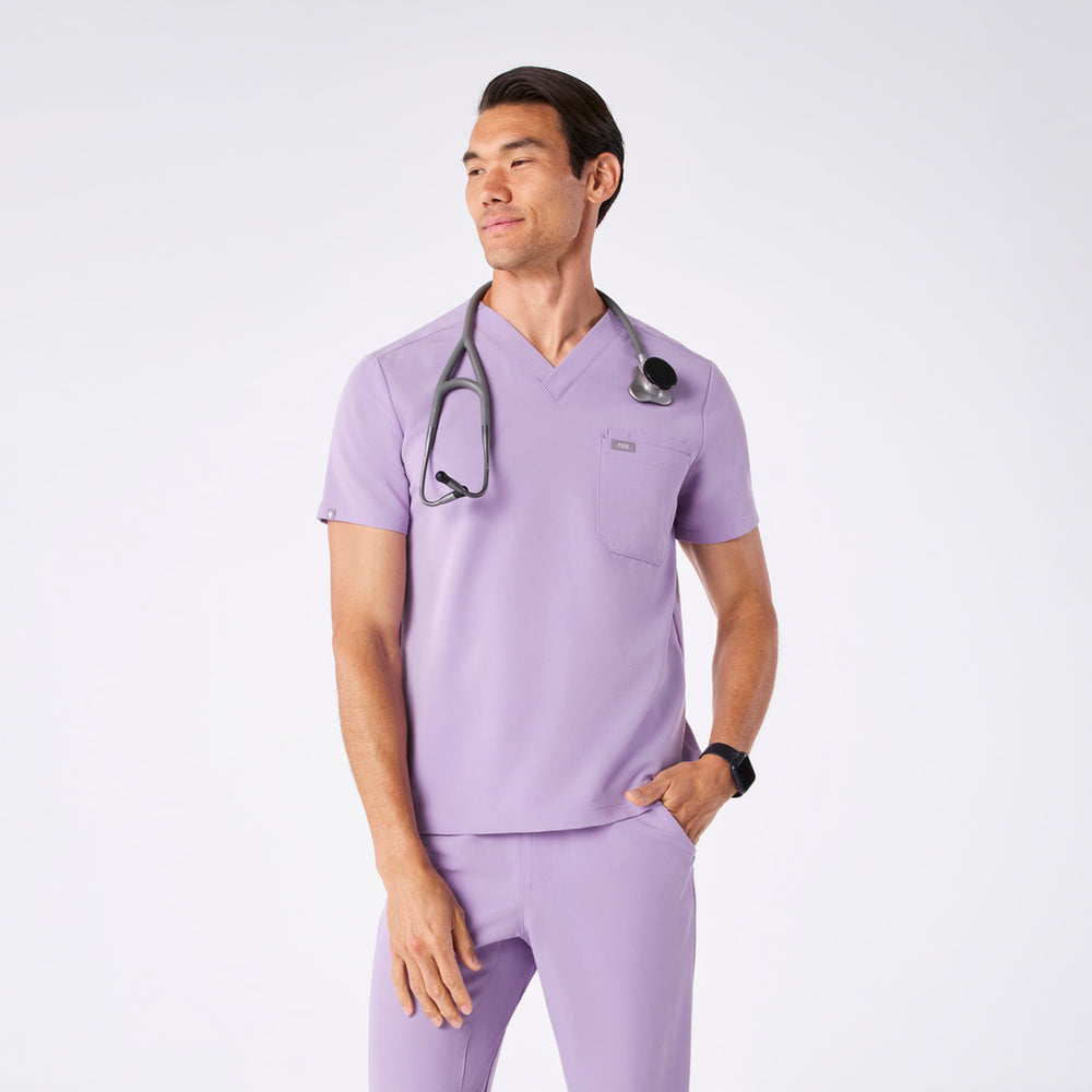 men's Lavender Dew Leon - Three-Pocket Scrub Top™