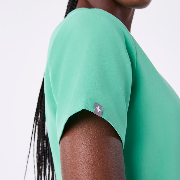 women's Surgical Green Casma - Three-Pocket Scrub Top™