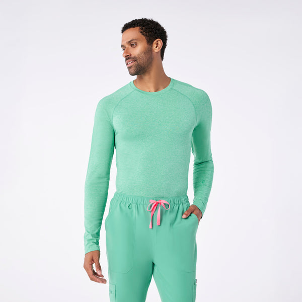 men's Surgical Green Makato Seamless - Longsleeve Underscrub