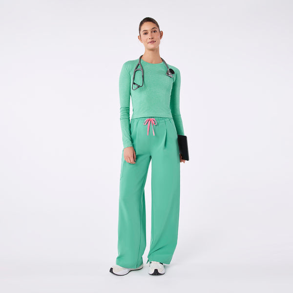 women's Surgical Green Salta Seamless Cropped - Longsleeve Underscrub