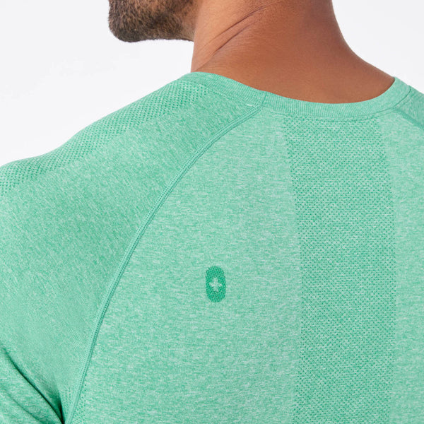 men's Surgical Green Makato Seamless - Shortsleeve Underscrub