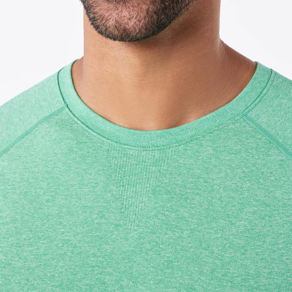 men's Surgical Green Makato Seamless - Shortsleeve Underscrub