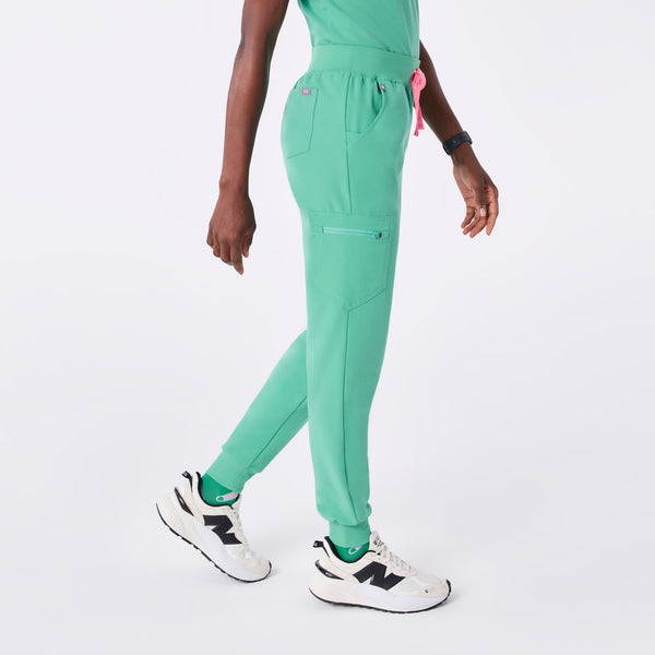 women's Surgical Green Zamora - Petite Jogger Scrub Pant™