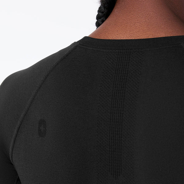 women's Black Salta Seamless Cropped - Longsleeve Underscrub