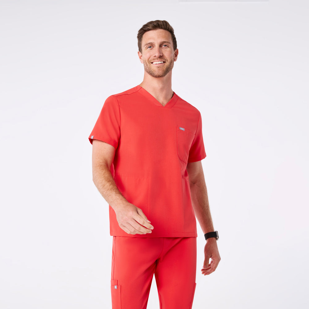 men's Hibiscus Chisec - Three-Pocket Scrub Top™