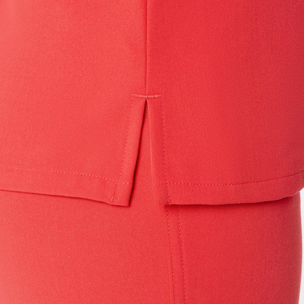 women's Hibiscus Casma - Three-Pocket Scrub Top™