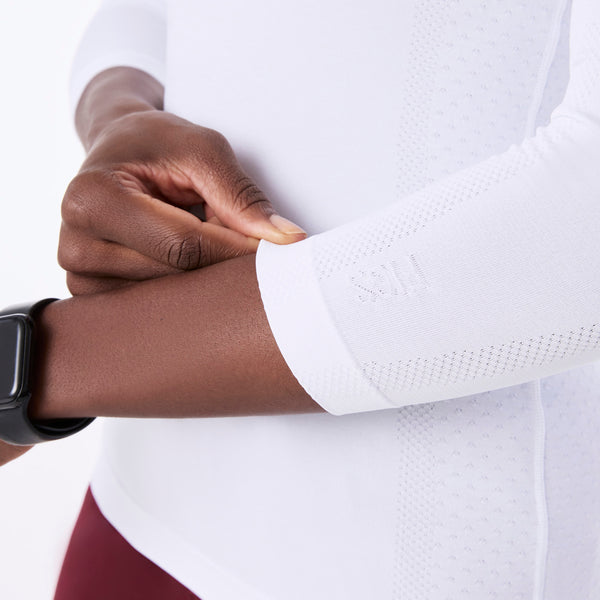 women's White Salta Seamless - ¾ Sleeve Underscrub