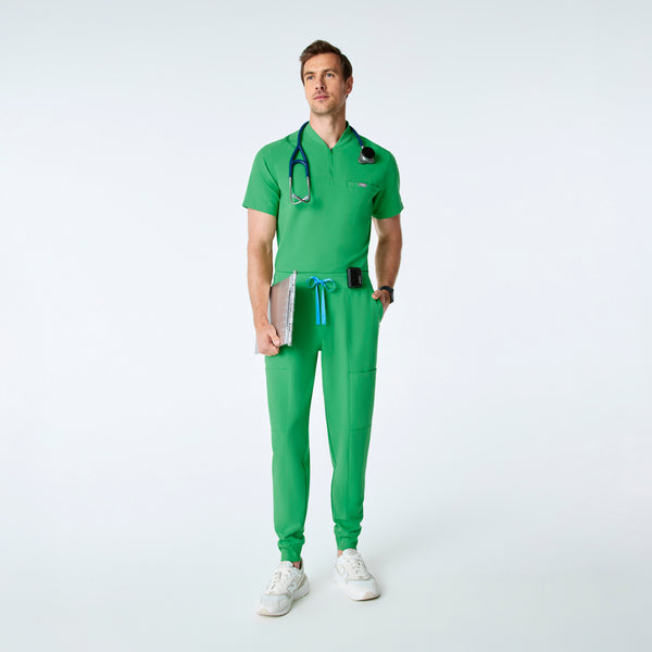 men's Emerald Cruz Jogger - Short Scrub Pant