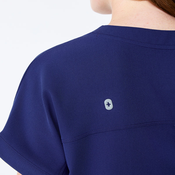 women's Sapphire Carlota Relaxed V-Neck - Scrub Top