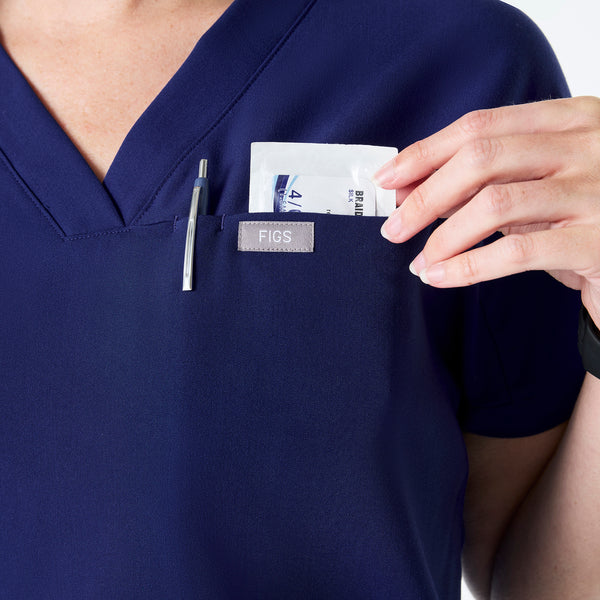 women's Sapphire Carlota Relaxed V-Neck - Scrub Top