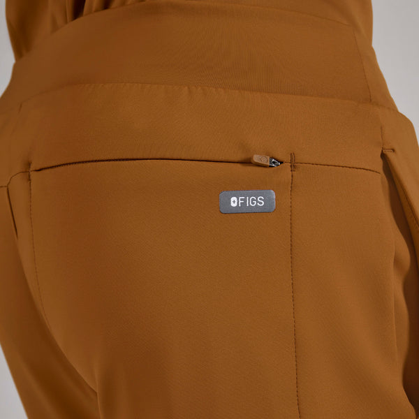 men's Alder Forster FORMx Jogger - Short Scrub Pant™