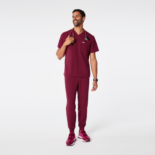 men's Deep Cranberry Leon - Three-Pocket Scrub Top™