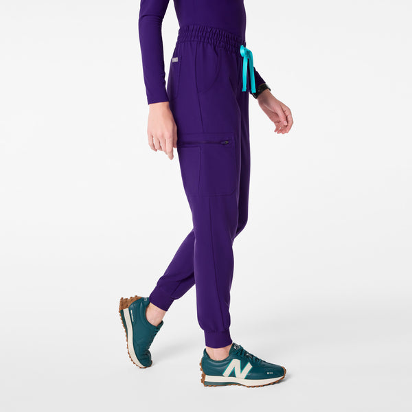 women's Purple Pulse Uman Relaxed - Petite Jogger Scrub Pant
