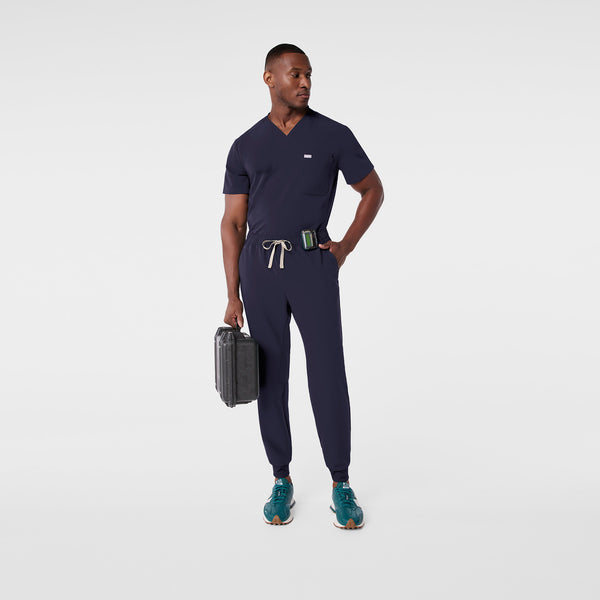 Men's Navy Leon™ - Three-Pocket Scrub Top