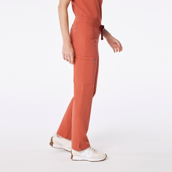 women's Spiced Cider Kade - Petite Cargo Scrub Pant™