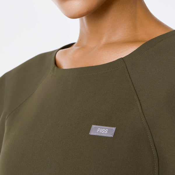 women's Spruce Orillia Slim Scoop Neck - Scrub Top