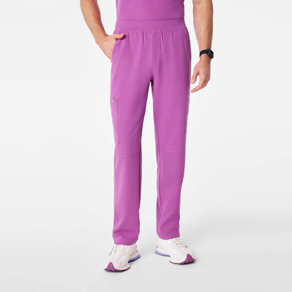 men's Ultraberry Axim - Short Cargo Scrub Pant™