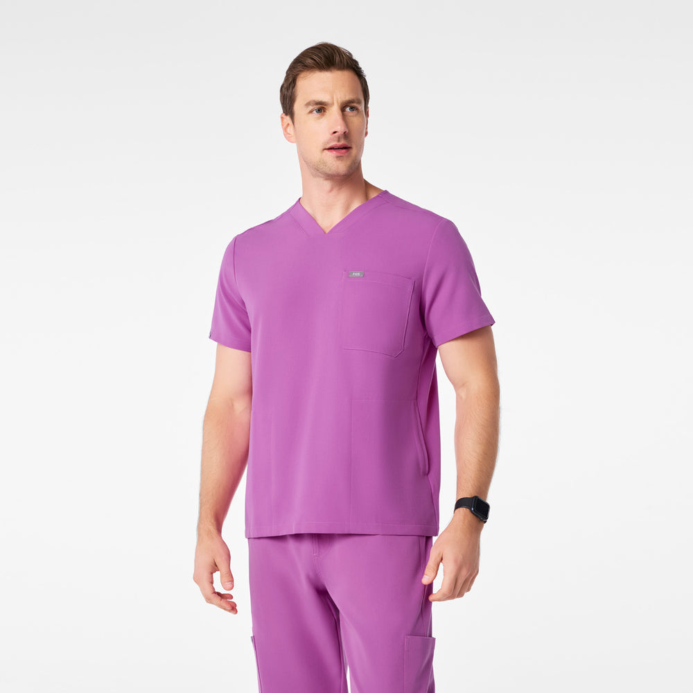 men's Ultraberry Chisec - Three-Pocket Scrub Top™