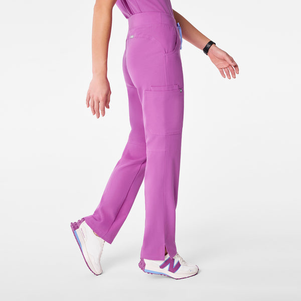 women's Ultraberry Kade - Cargo Scrub Pant™