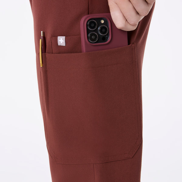 women's Walnut Uman Relaxed - Petite Jogger Scrub Pant