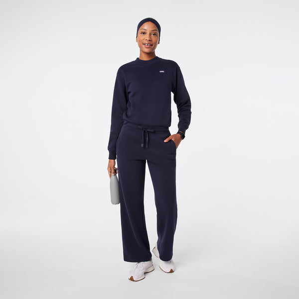 women's Navy Off-Shift Relaxed - Crewneck Sweatshirt™