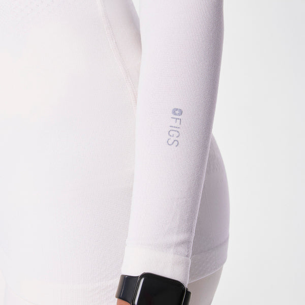 women's Off White Salta Shimmer Seamless - Longsleeve Underscrub