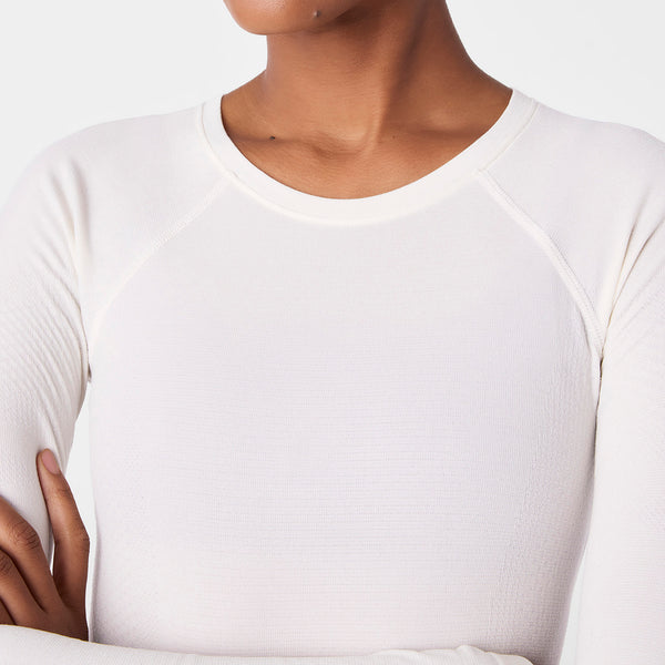 women's Off White Salta Shimmer Seamless - Longsleeve Underscrub