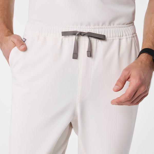 men's Off White Tansen - Short Jogger Scrub Pant™