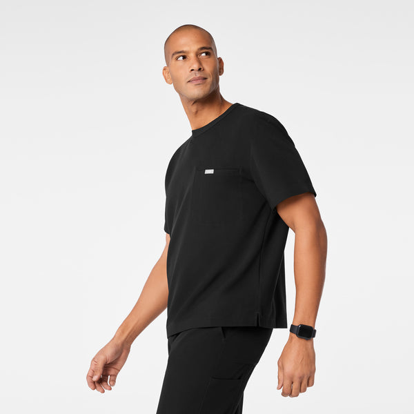men's Black Easton Relaxed - Crewneck Scrub Top