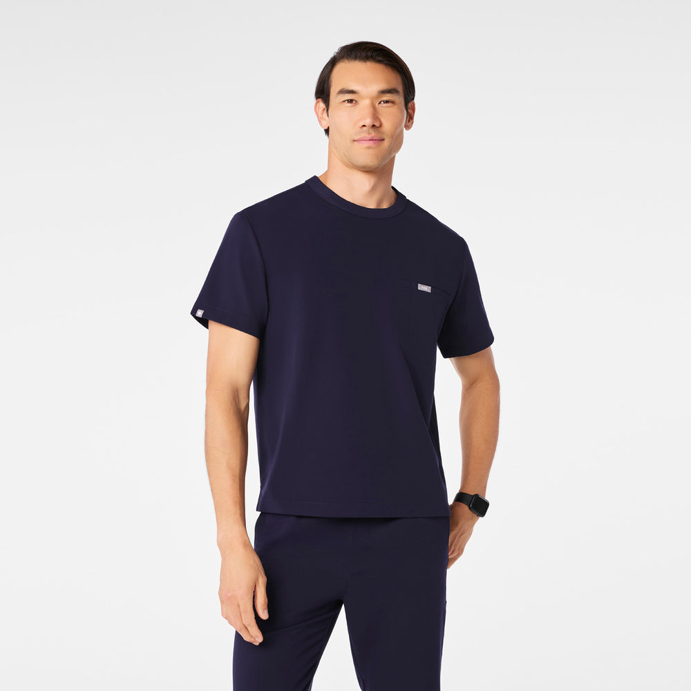 men's Navy Easton Relaxed - Crewneck Scrub Top