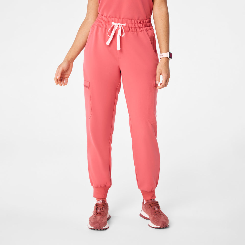 women's Pulmonary Pink Uman Relaxed - Petite Jogger Scrub Pant
