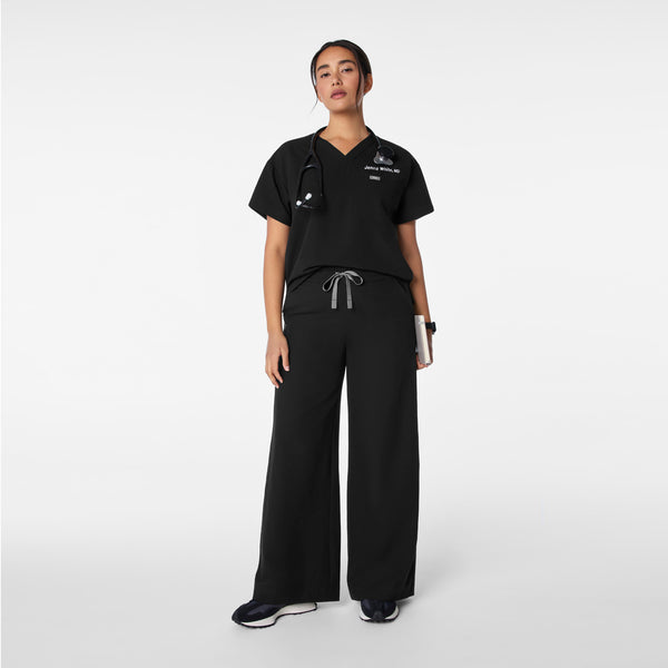 women's Black Pagosa Relaxed V-Neck - Scrub Top