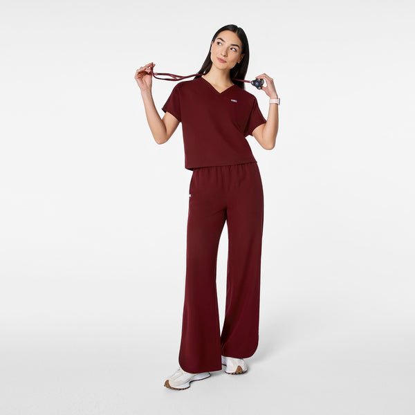 women's Burgundy Arua Cropped V-Neck - One-Pocket Scrub Top