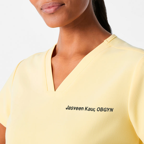 women's Butter Yellow Casma - Three-Pocket Scrub Top™