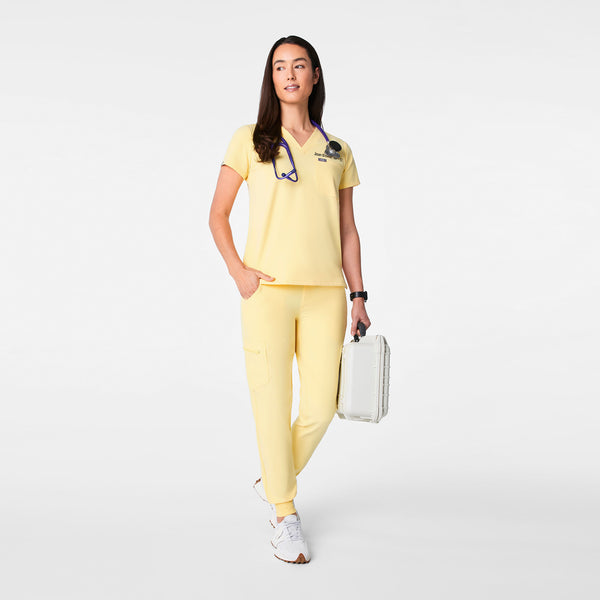 women's Butter Yellow Catarina Petite - One-Pocket Scrub Top™