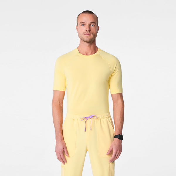 men's Butter Yellow Makato Seamless - Shortsleeve Underscrub