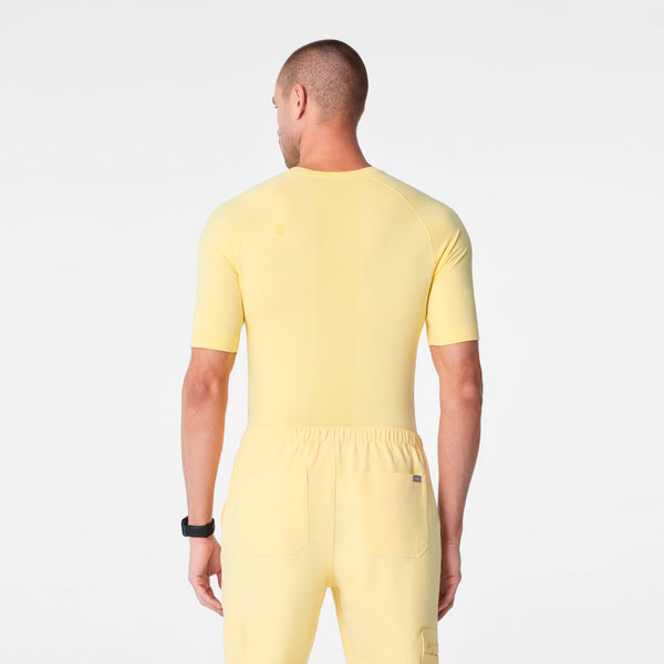 men's Butter Yellow Makato Seamless - Shortsleeve Underscrub