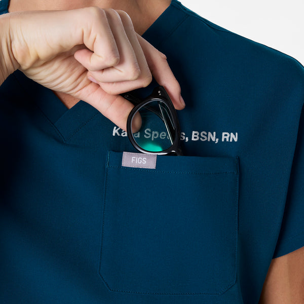 women's Deep Reef Arua Cropped V-Neck - One-Pocket Scrub Top