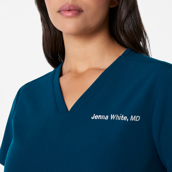 women's Deep Reef Casma - Three-Pocket Scrub Top™