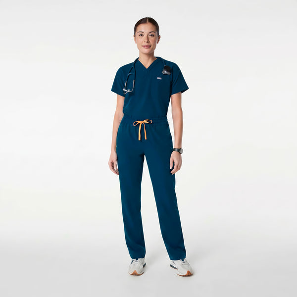 women's Deep Reef Pagosa Relaxed V-Neck - Scrub Top