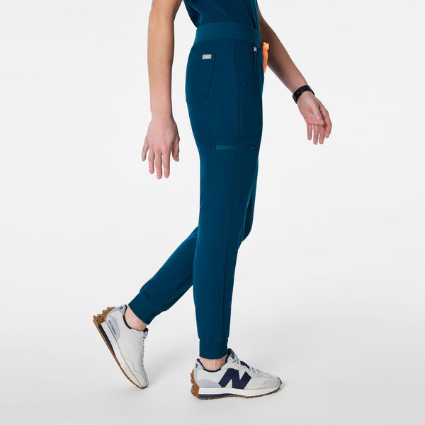 women's Deep Reef Zamora - Petite Jogger Scrub Pant™